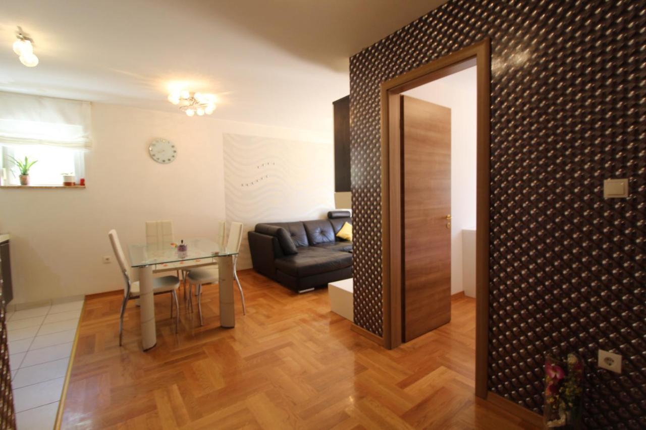 Macadamia Apartment With Garage Parking Split Eksteriør bilde